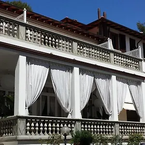 Tirreno Hotel