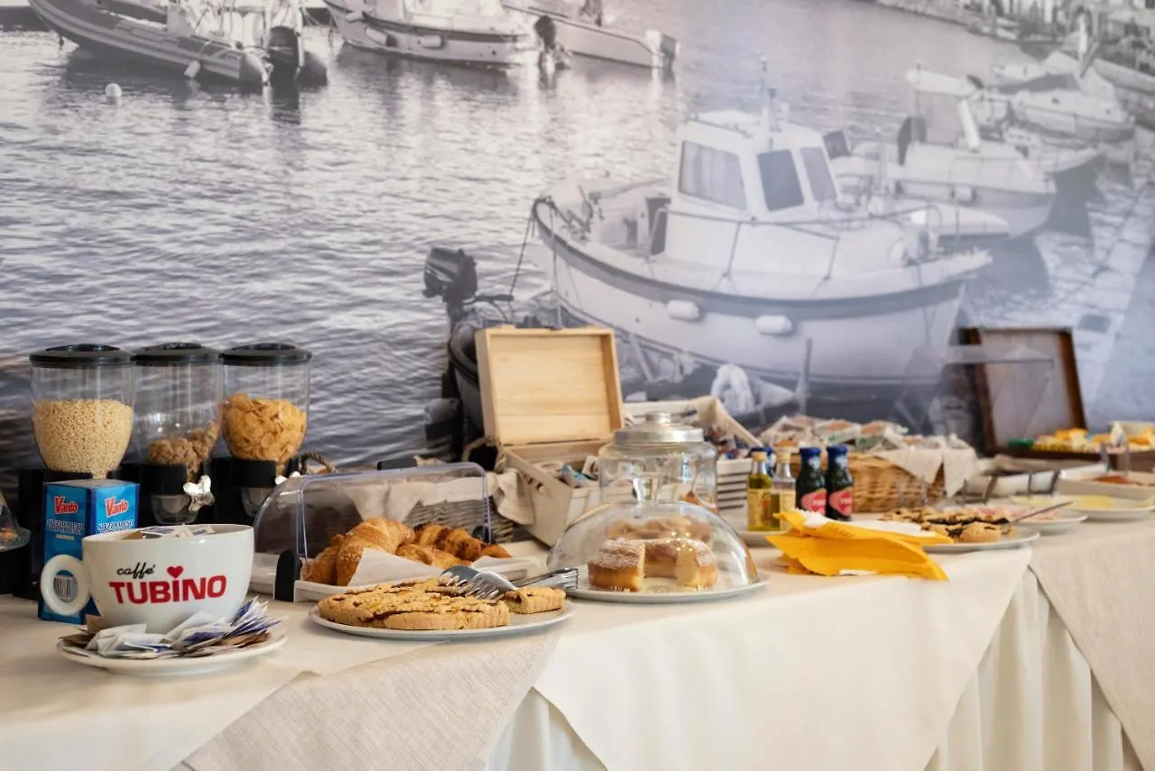 Lola Piccolo Hotel E Appartamenti Marina di Grosseto