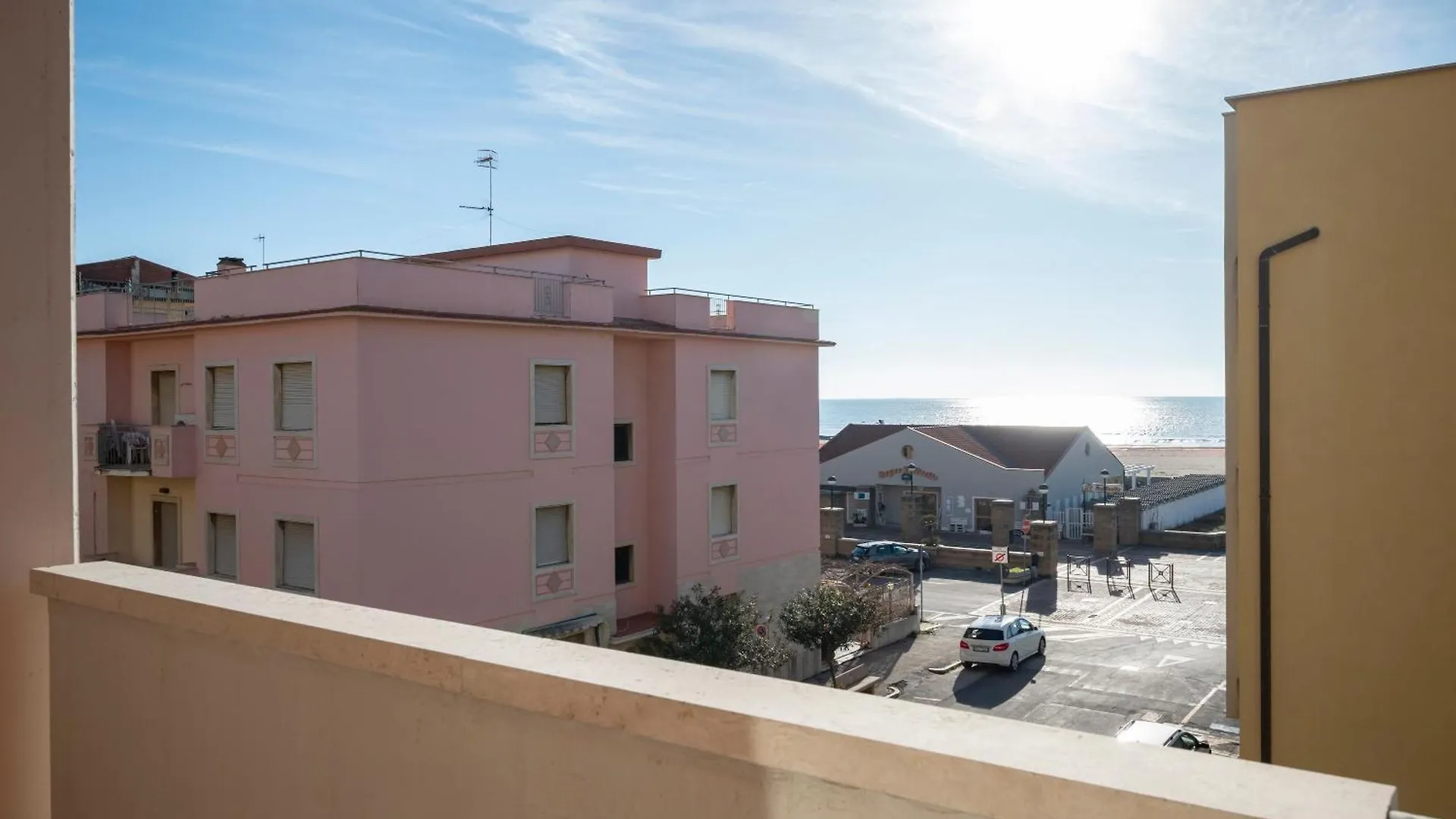 Lola Piccolo Hotel E Appartamenti Marina di Grosseto