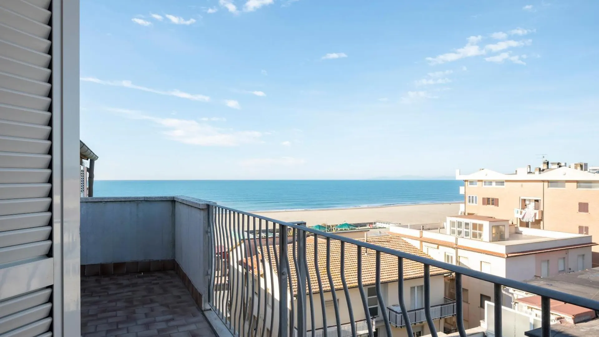 Lola Piccolo Hotel E Appartamenti Marina di Grosseto