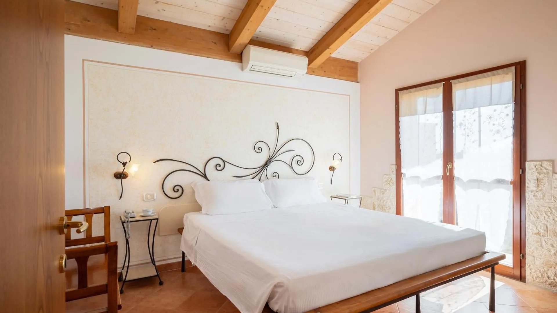 Lola Piccolo Hotel E Appartamenti Marina di Grosseto