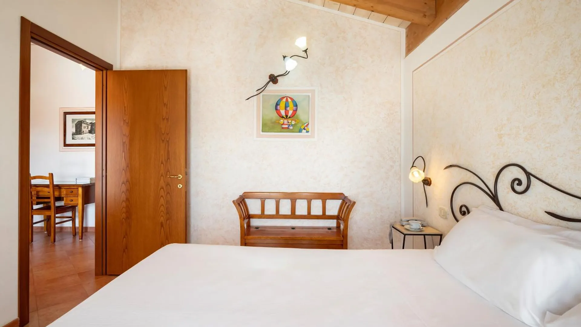 Lola Piccolo Hotel E Appartamenti Marina di Grosseto