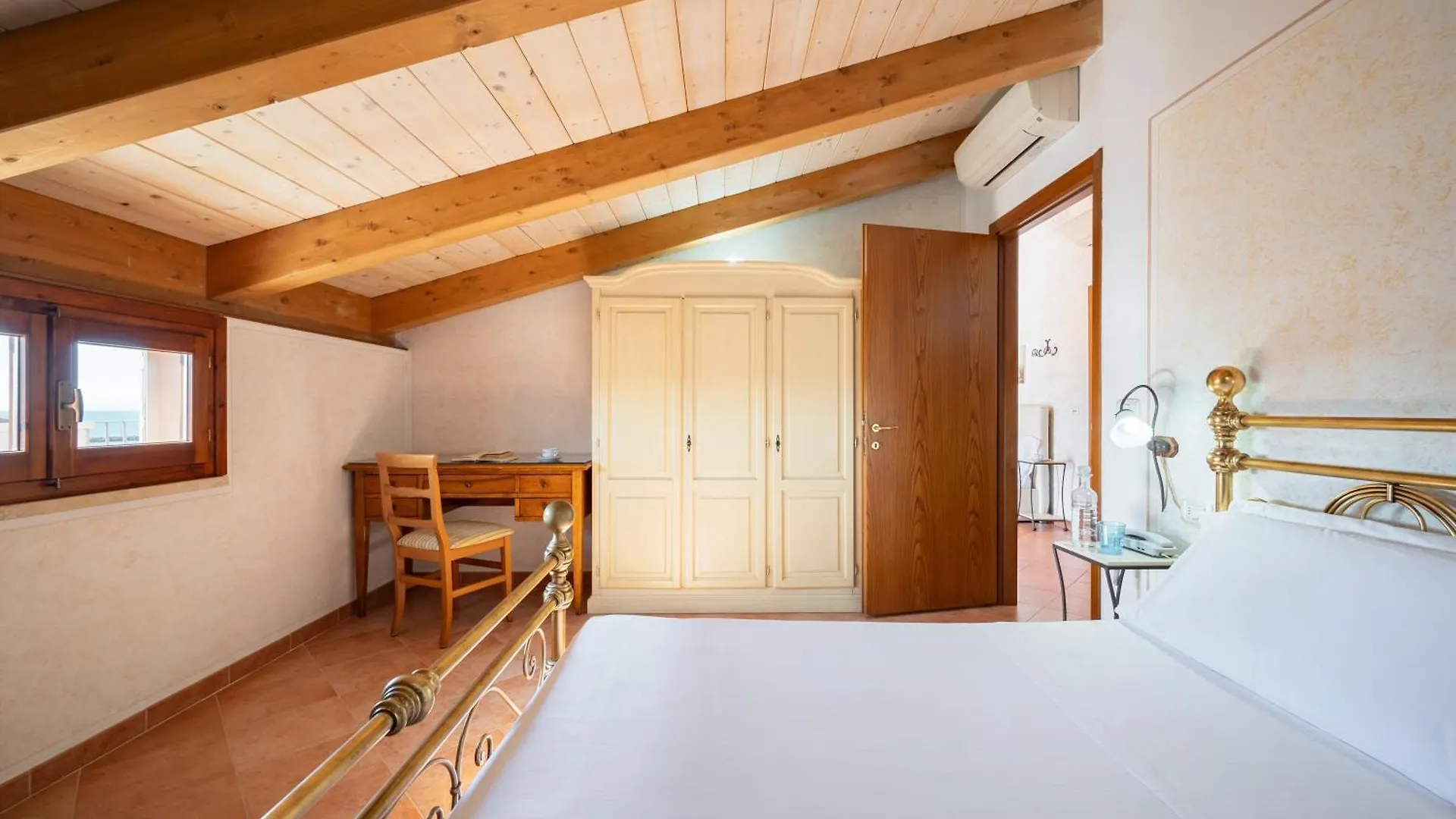 Lola Piccolo Hotel E Appartamenti Marina di Grosseto
